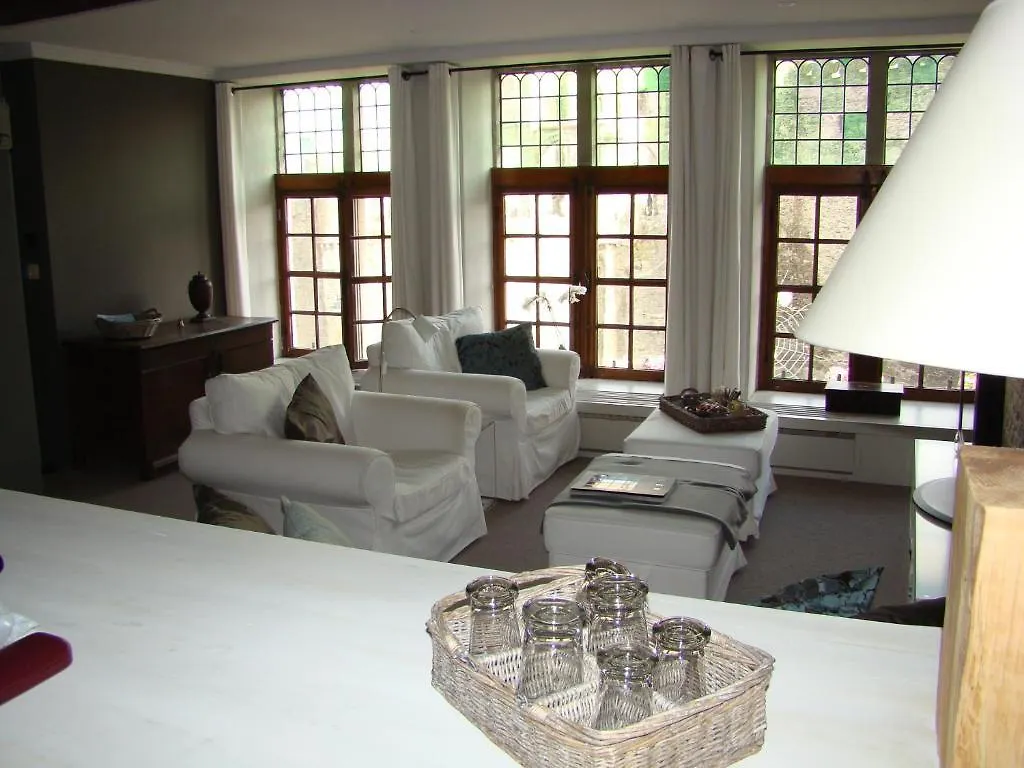 B&B De Waterzooi Ghent 5*,